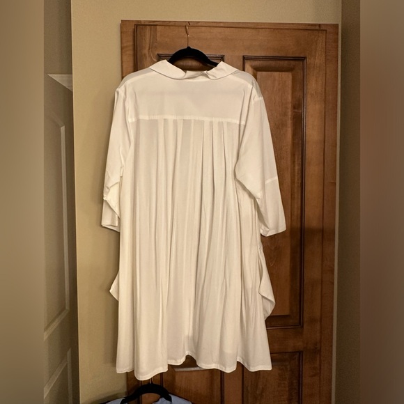 Stella Carakasi NWT XXL Tiburon Tunic Icon White button down - Picture 2 of 4